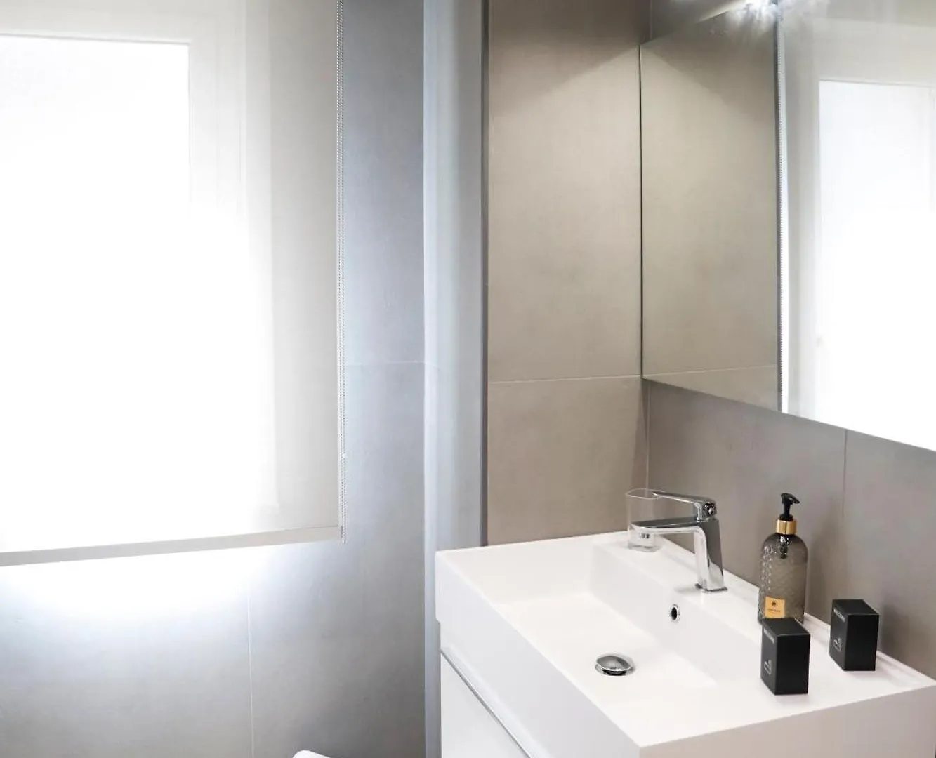 Guest house Serenithouse Monforte San Giorgio Marina Italy