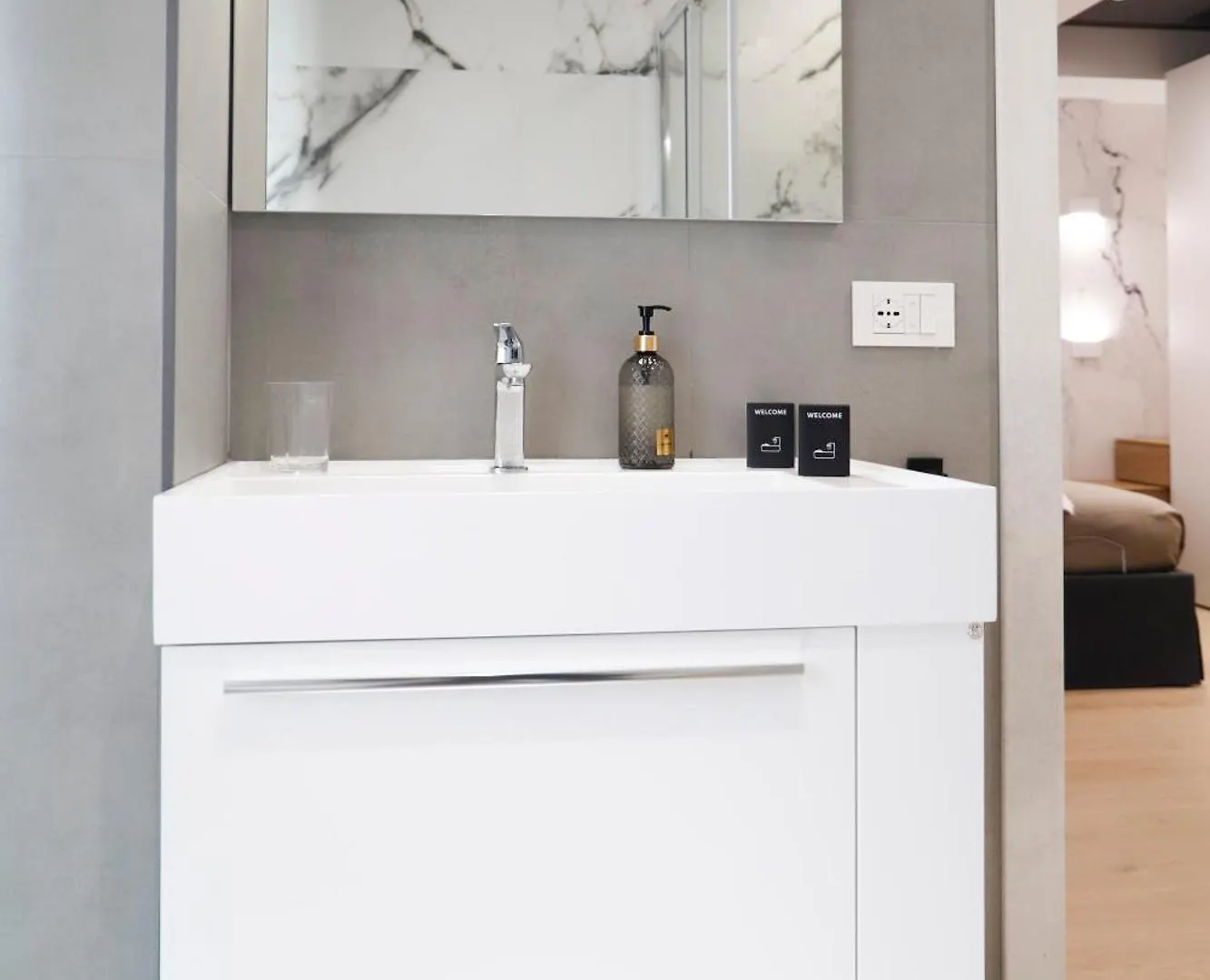 Serenithouse Monforte San Giorgio Marina 0*,